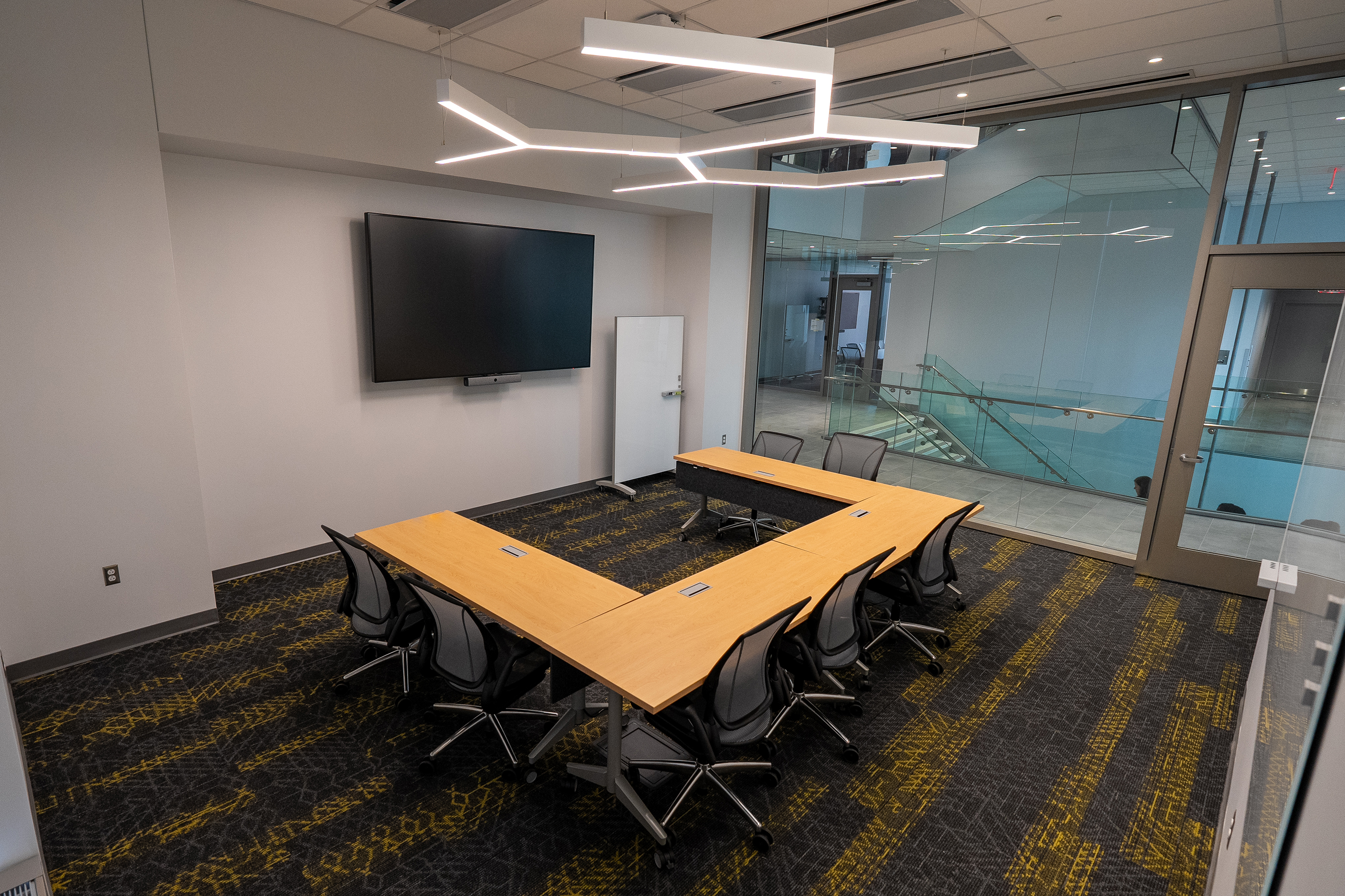 Russel Marker Seminar room photo